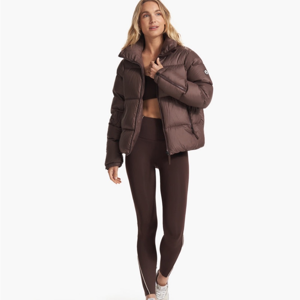 Vuori Hillside Down Jacket- NWT